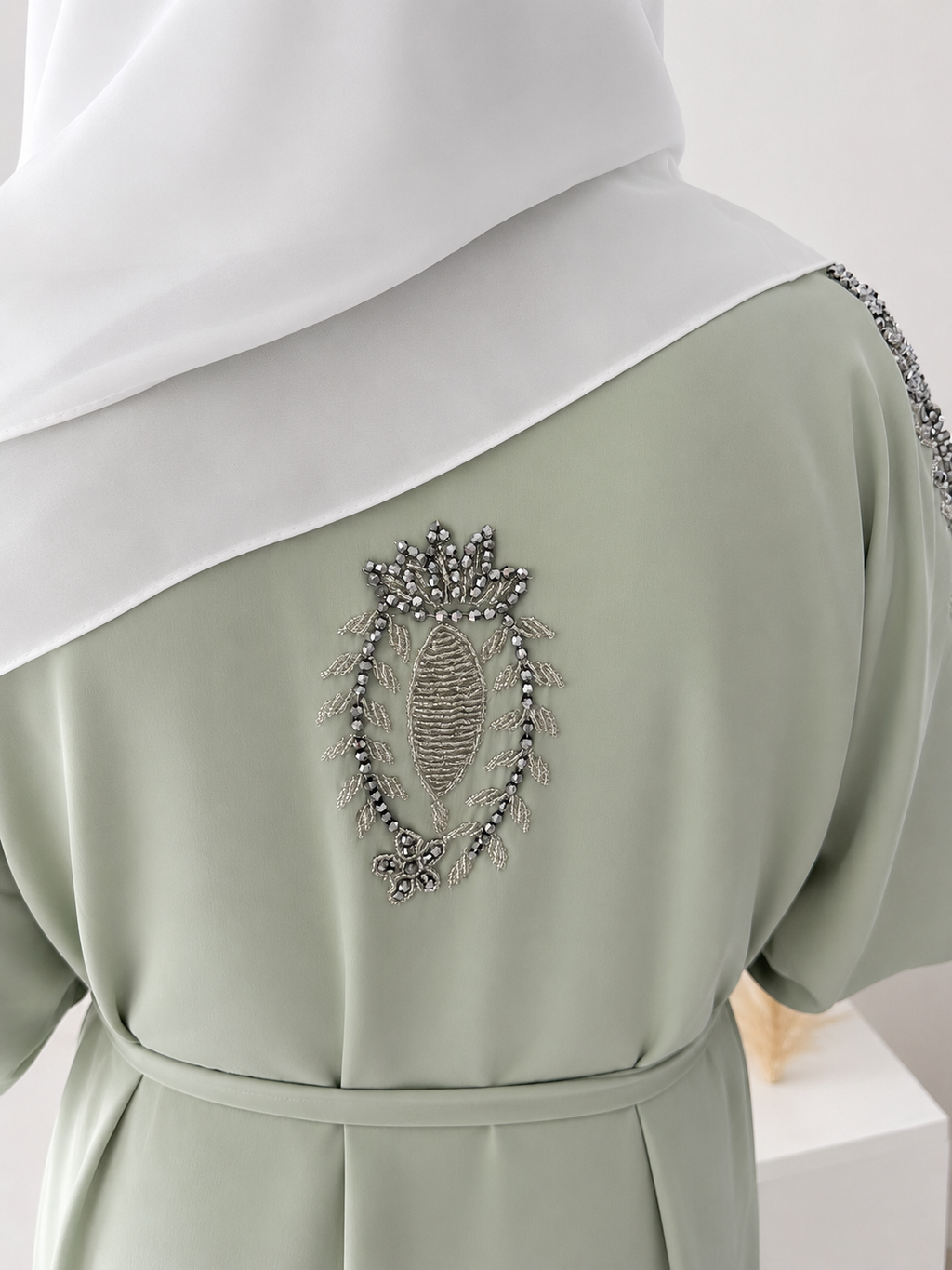 Abaya Khadidia vert d'eau – Broderies Prestige